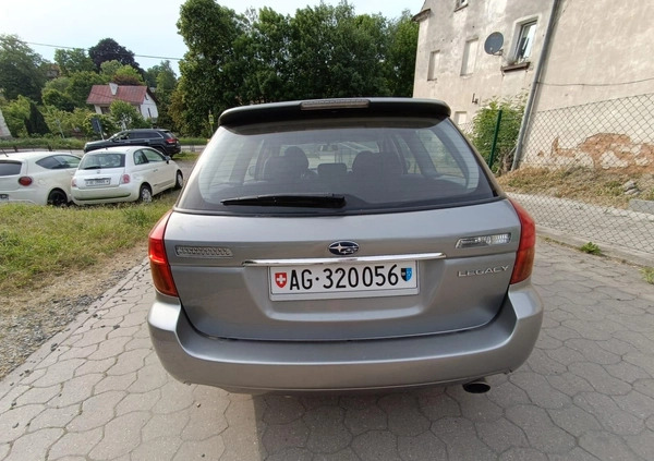 Subaru Legacy cena 11700 przebieg: 220000, rok produkcji 2005 z Złotoryja małe 326